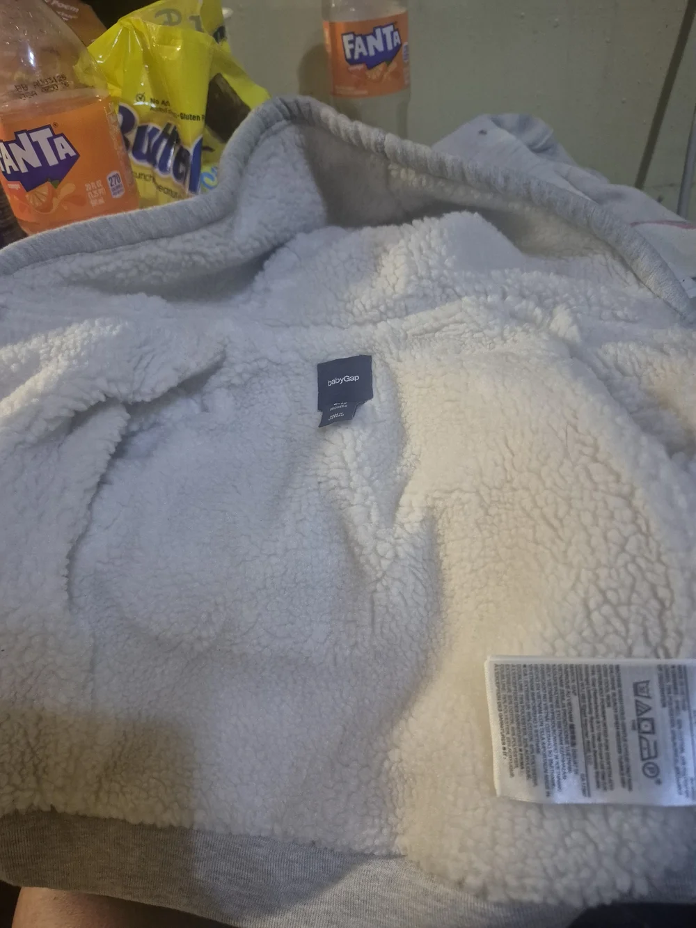 GAP Light Gray Zip-Up Hoodie for Kids. Box 46